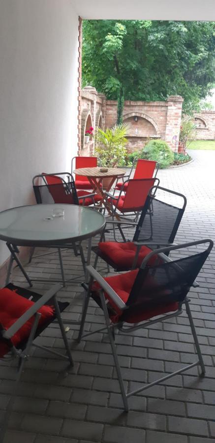 Bastya Apartmanhaz Sárvár 외부 사진
